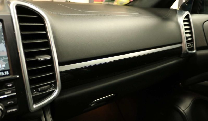 Porsche Cayenne S *V8 – 4.2L Diesel* 382Ch plein
