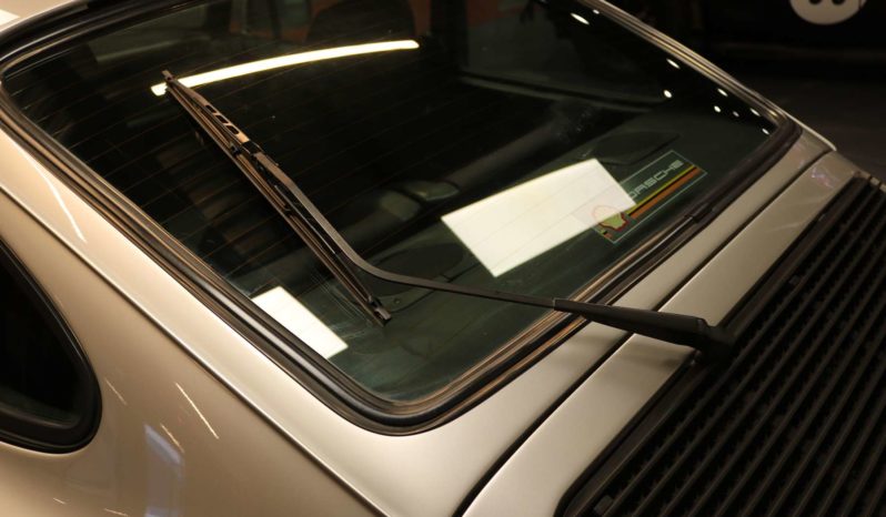 Porsche 911 Carrera 3.2L * G915 plein