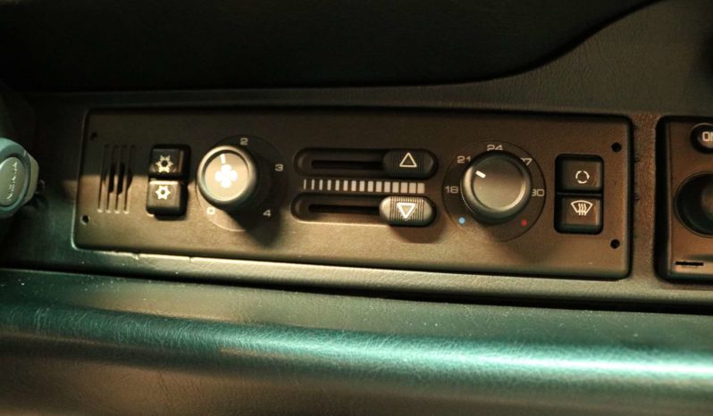 Porsche 911 – 993 CARRERA 2  *MECA* plein