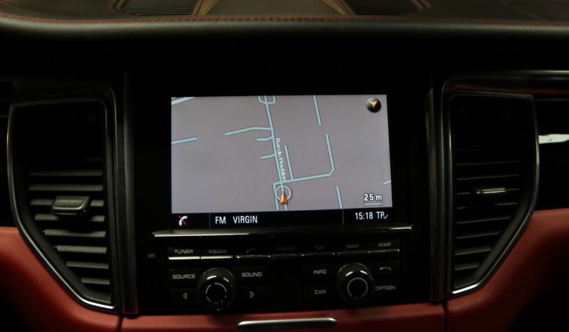 PORSCHE MACAN 3.0 V6 S plein