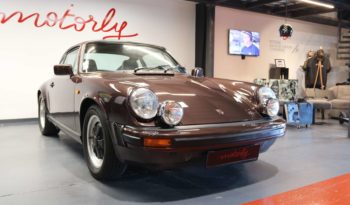 Porsche 911 Carrera 3.0 SC full