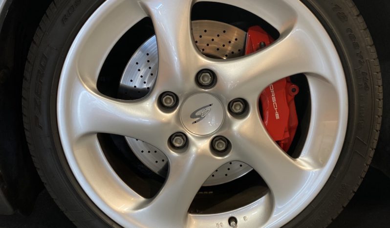 PORSCHE 911 (996) Carrera 4S – 320 CH – BVM plein