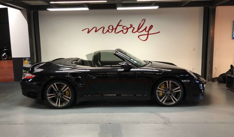 Porsche 911 (997) Turbo S Cabriolet – 530 CH plein