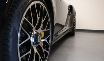 Porsche 911 (991) Turbo S Cabriolet – 560 CH plein