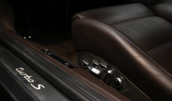Porsche 911 (991) Turbo S Cabriolet – 560 CH plein