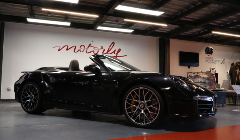 Porsche 911 (991) Turbo S Cabriolet – 560 CH plein