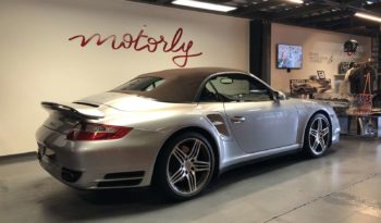 Porsche 911 (997) Turbo Cabriolet – 480 CH plein