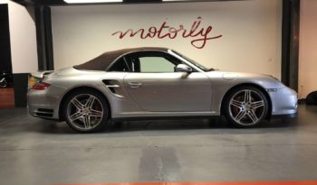 Porsche 911 (997) Turbo Cabriolet – 480 CH plein