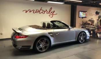 Porsche 911 (997) Turbo Cabriolet – 480 CH plein