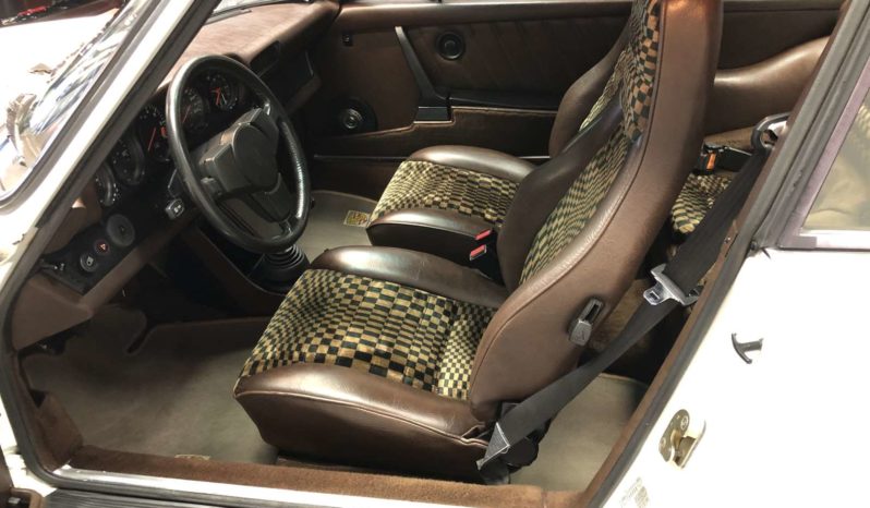 PORSCHE 911 SC 3.0 L – 188 CH plein