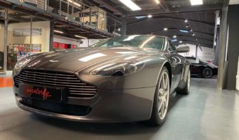 ASTON MARTIN V8 VANTAGE – 4.3 – BVM – 390 CH plein