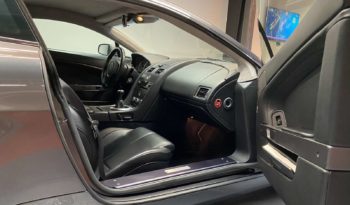 ASTON MARTIN V8 VANTAGE – 4.3 – BVM – 390 CH plein