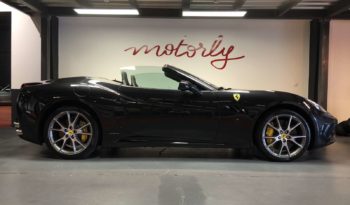 FERRARI CALIFORNIA V8 4.3 – 490 CH plein