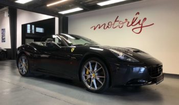 FERRARI CALIFORNIA V8 4.3 – 490 CH plein