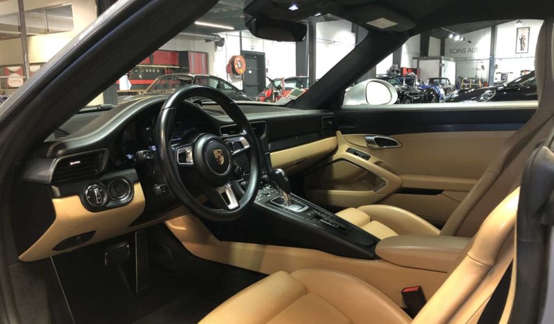 PORSCHE 911 (991-2)  GTS CABRIOLET PDK 3.0 – 450 CH plein