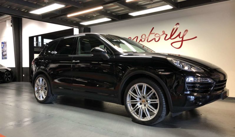 PORSCHE CAYENNE  V6 -3L DIESEL – 245 CH plein