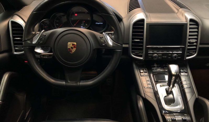 PORSCHE CAYENNE  V6 -3L DIESEL – 245 CH plein