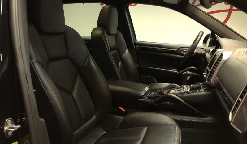 PORSCHE CAYENNE  V6 -3L DIESEL – 245 CH plein