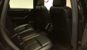 PORSCHE CAYENNE  V6 -3L DIESEL – 245 CH plein