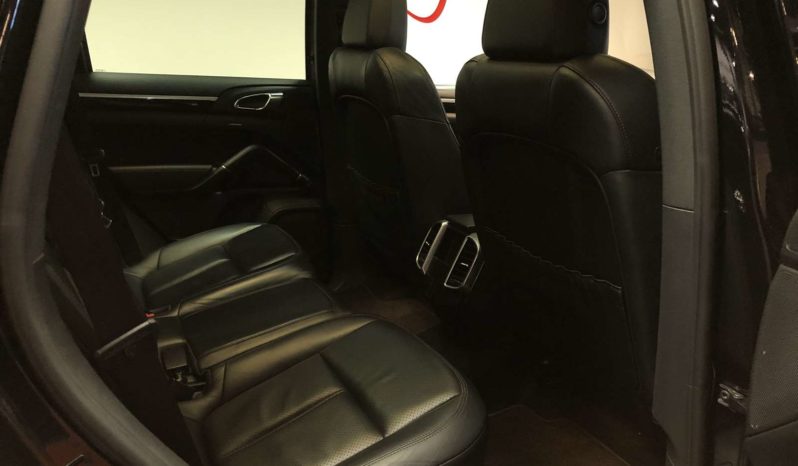 PORSCHE CAYENNE  V6 -3L DIESEL – 245 CH plein