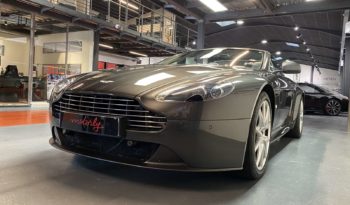 ASTON MARTIN V8 VANTAGE – 4.7 – SPORTSHIFT II – 420 CH plein