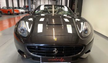 FERRARI CALIFORNIA V8 4.3 – 490 CH plein