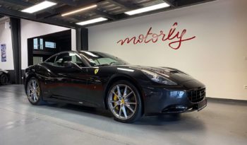 FERRARI CALIFORNIA V8 4.3 – 490 CH plein