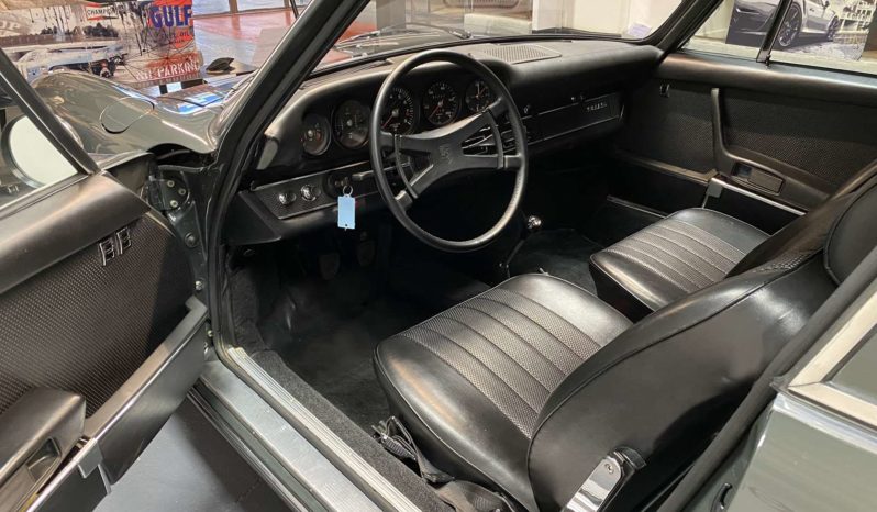 Porsche 911 S – 2.0 L 170 CH – 1969 plein