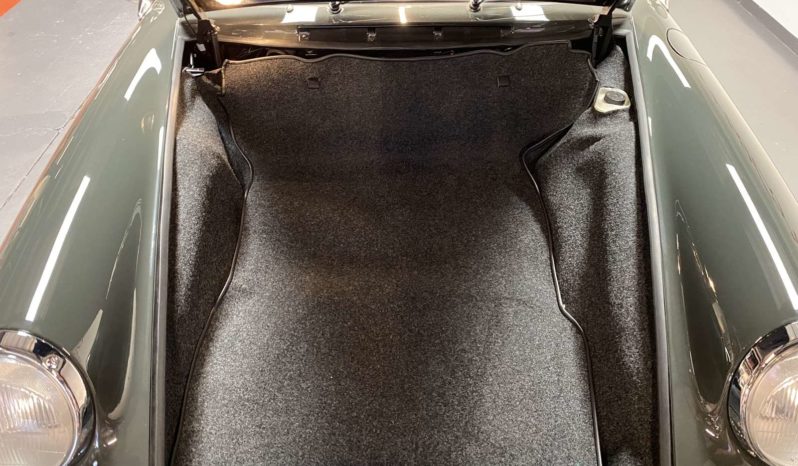 Porsche 911 S – 2.0 L 170 CH – 1969 plein