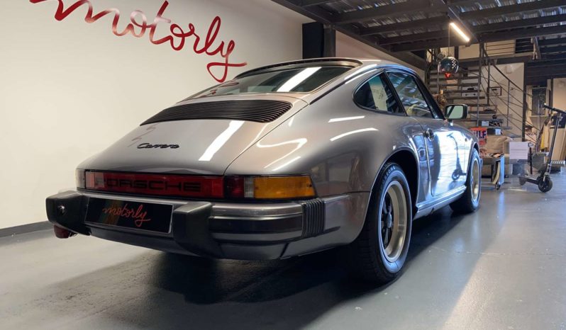 PORSCHE 911 Carrera 3.2 (Boite 915) plein
