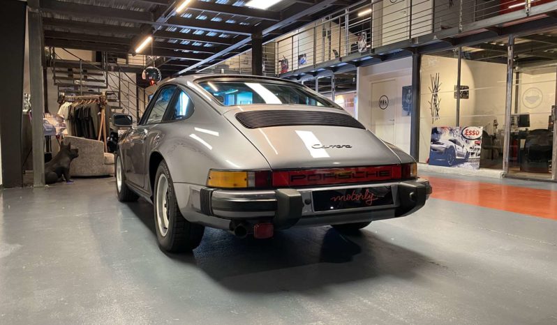 PORSCHE 911 Carrera 3.2 (Boite 915) plein