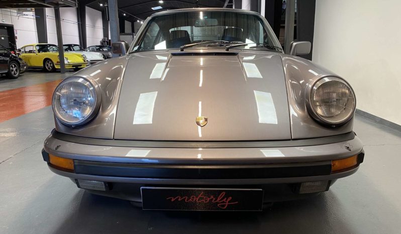 PORSCHE 911 Carrera 3.2 (Boite 915) plein
