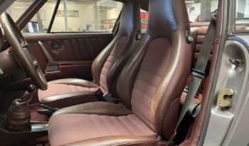 PORSCHE 911 Carrera 3.2 (Boite 915) plein