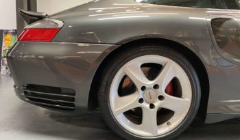 PORSCHE 911 (996) Turbo BVM – 420 CH plein