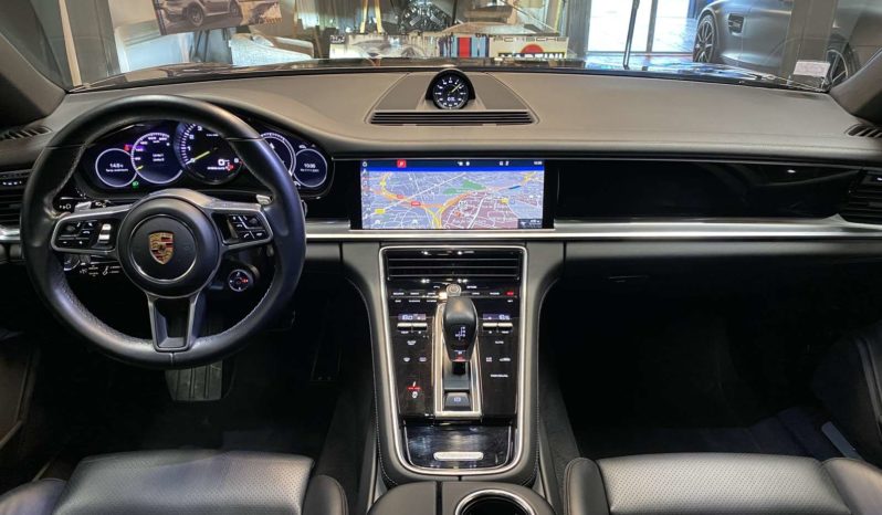 PORSCHE PANAMERA 4 Hybride SPORT TURISMO 3.0 V6 – 462 CH plein