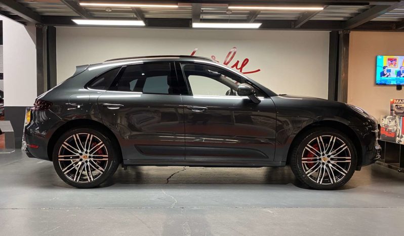 PORSCHE MACAN TURBO – PDK – 400 CH plein