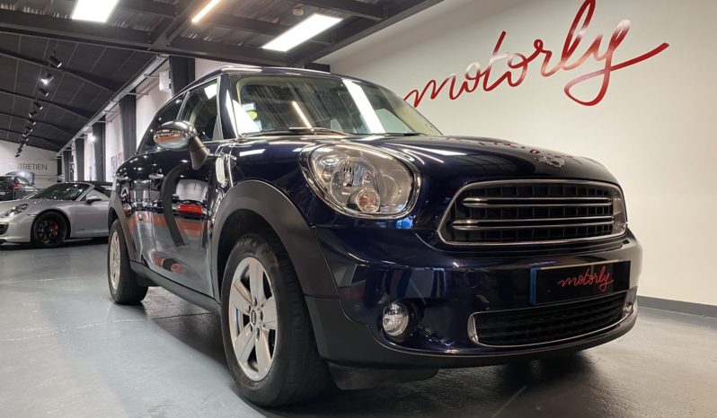 MINI COUNTRYMAN COOPER D BVM 6 – 112 CH plein