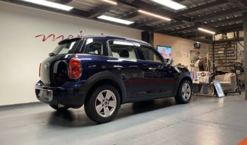 MINI COUNTRYMAN COOPER D BVM 6 – 112 CH plein