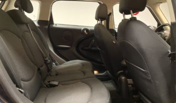 MINI COUNTRYMAN COOPER D BVM 6 – 112 CH plein