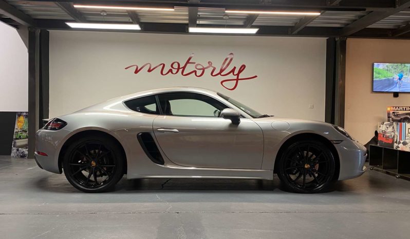 PORSCHE 718 CAYMAN – 2.0 – 300 CH – PDK plein