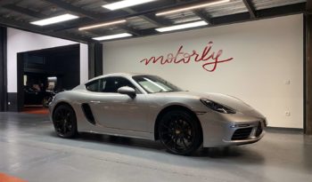 PORSCHE 718 CAYMAN – 2.0 – 300 CH – PDK plein