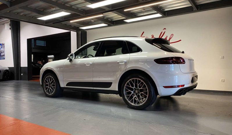 PORSCHE MACAN 2.0 – 252 CH – PDK plein