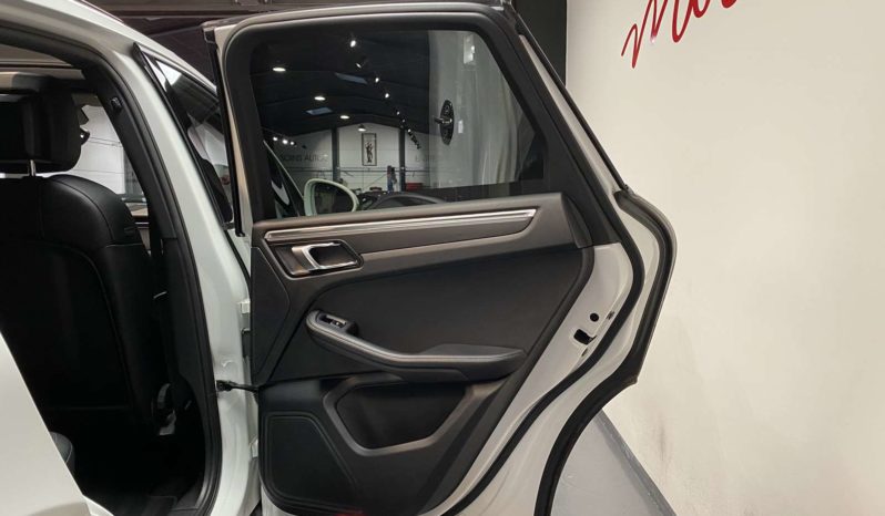 PORSCHE MACAN 2.0 – 252 CH – PDK plein