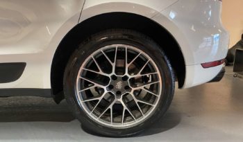 PORSCHE MACAN 2.0 – 252 CH – PDK plein