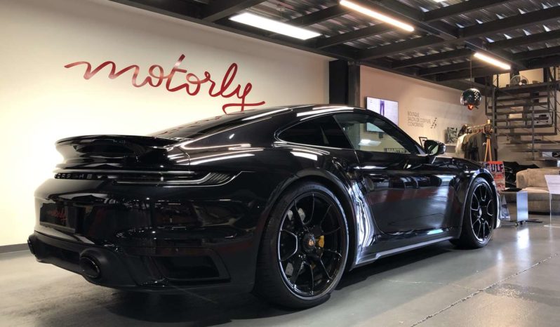 PORSCHE 911 (992) TURBO S – PDK – 3.7 – 650CH plein