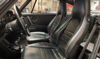 Porsche 911 Carrera 3.2 – BVM 915 – 231 CH plein