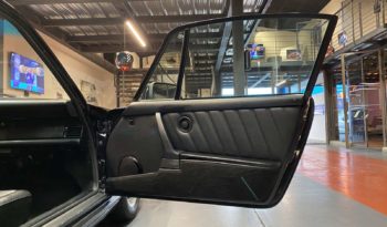 Porsche 911 Carrera 3.2 – BVM 915 – 231 CH plein