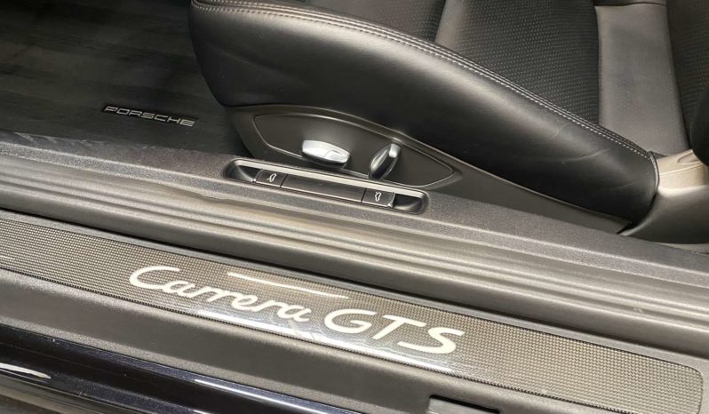PORSCHE 911 (991.2) GTS – 3.0 – 450 CH – PDK plein