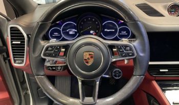 PORSCHE CAYENNE COUPE E-HYBRID – 462 CH plein