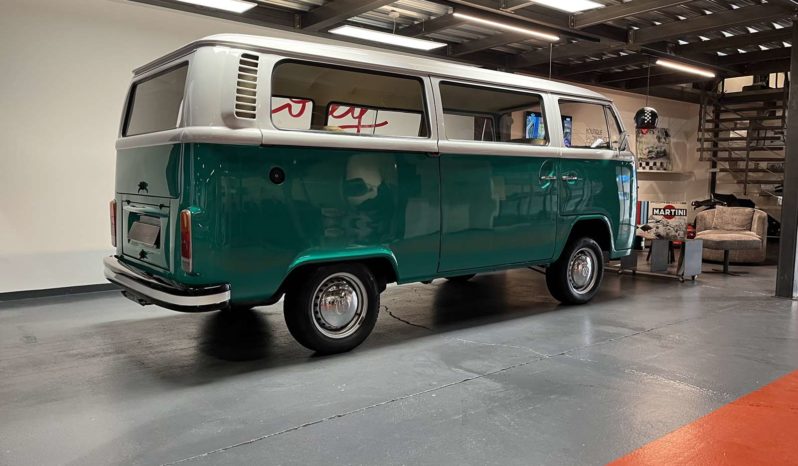 VOLKSWAGEN COMBI – T2 – 1977 plein